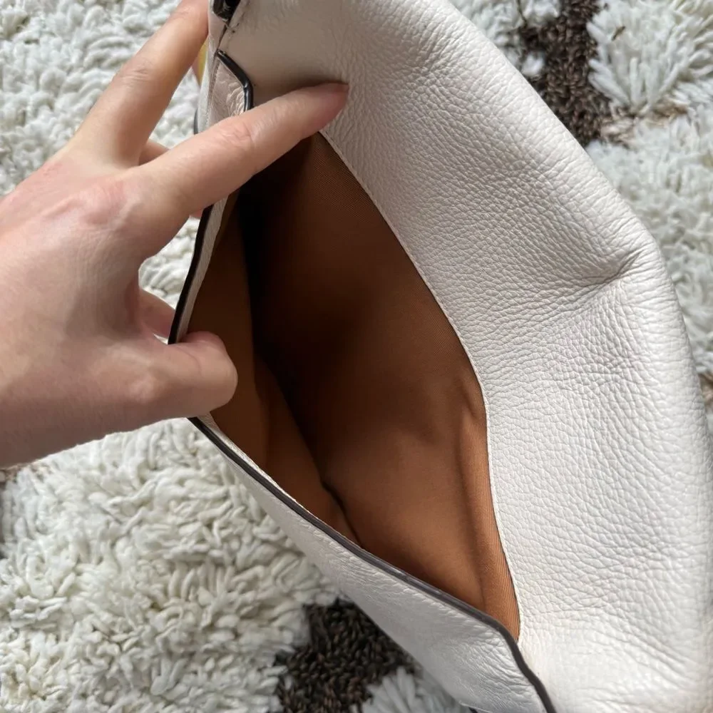 Coach f72703 leather